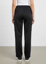 Women's Wide-Leg Cargo Pants #02
